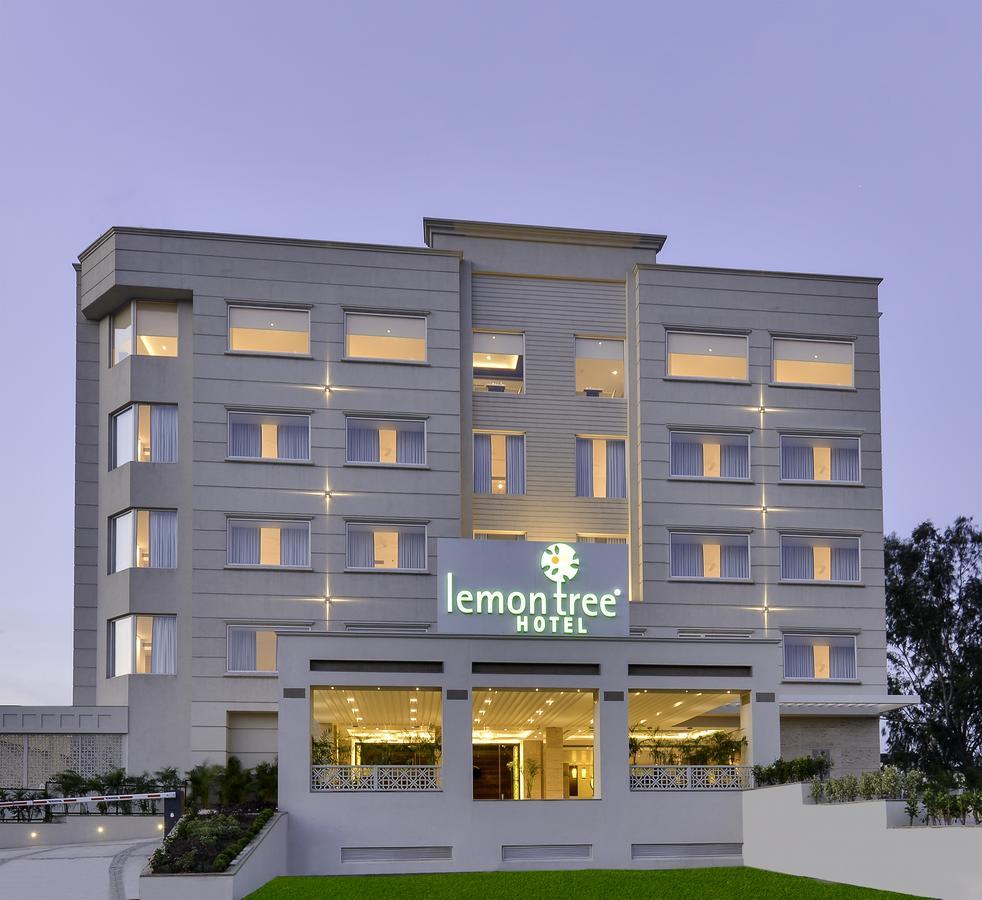 Lemon Tree Hotel Джаму Екстериор снимка